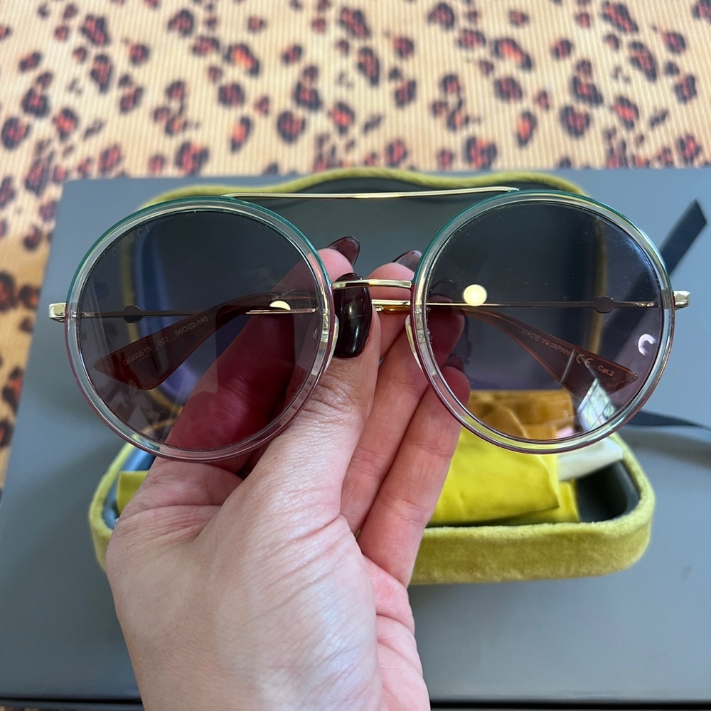 Gucci Gold and Black Round Sunglasses